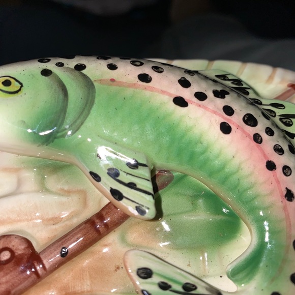 Vintage ceramic planter trout basket - Picture 2 of 5